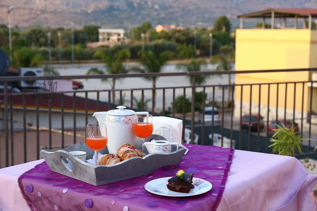 Il Giardino Delle Calendule B&B Solarino Dış mekan fotoğraf